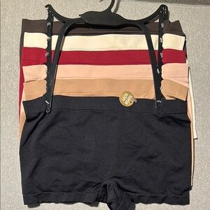 Attributes Women's Pack of 6 Women’s Boyshort Panties